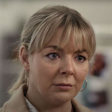 Netflix viewers have just weeks to binge 'must-see' crime thriller ...