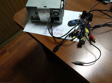 JVC KW-AVX810 с оптическим выходом.