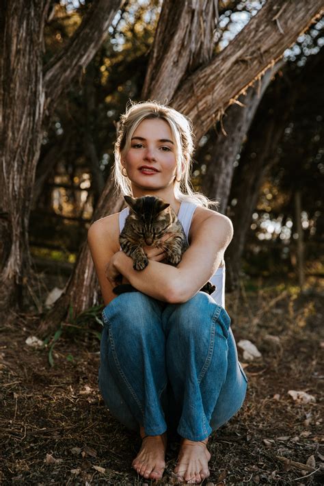 Stefanie Scott Twitter