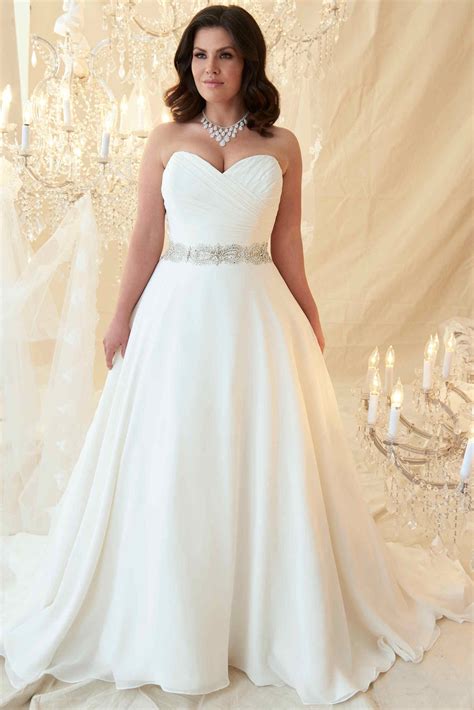 A-Line Sweetheart Jeweled Chiffon Plus Size Wedding Dress With Criss C