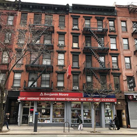 Real estate guides explain what 550 1st avenue new york ny houses 2