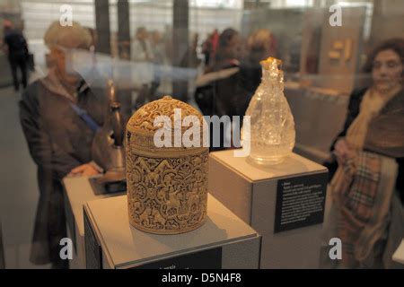 Islamic art gallery, Louvre Museum, Paris, France Stock Photo - Alamy