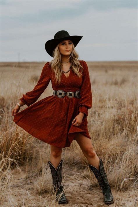 chic texas rodeo outfits  women winter  summer style guide