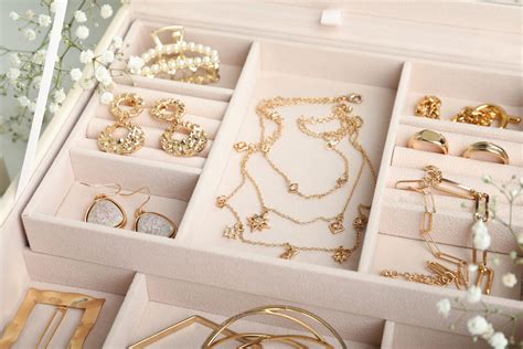 How To Store Your Expensive Jewelry Pieces | Fairfax Station, VA