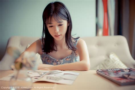 Ai Lili, Li Lili, Li, "A Charming Little Woman" [秀人XIUREN] No.1057