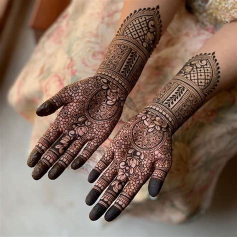 Bridal Arabic Mehendi Designs For Hands Latest