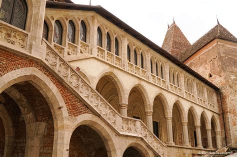 castelul din ardeal inclus  top  destinatii de basm din europa