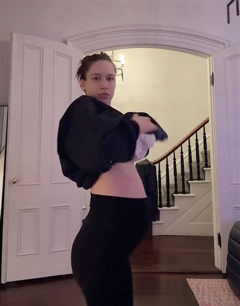 Pete Davidson's Pregnant Girlfriend Elsie Hewitt Celebrates Baby Shower