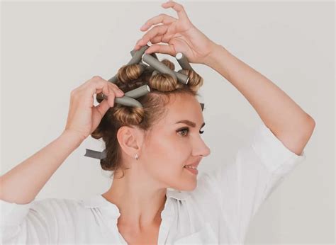 how to curl your hair without heat in 2 minutes