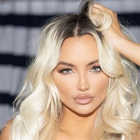 Lindsey Pelas Fapello: The Ultimate Guide To Her Journey, Life, And Legacy