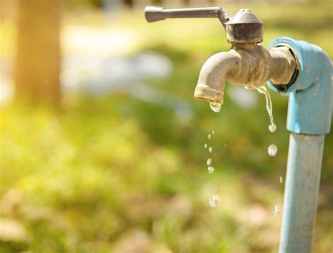 How To Stop Water Hose From Leaking At Faucet at Ian Milligan blog