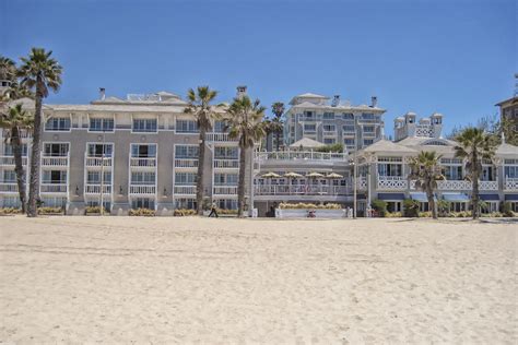 Los Angeles Beach Hotels - Best Places on the Sand