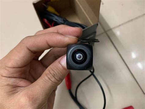 reverse camera   displayed    handle  simple