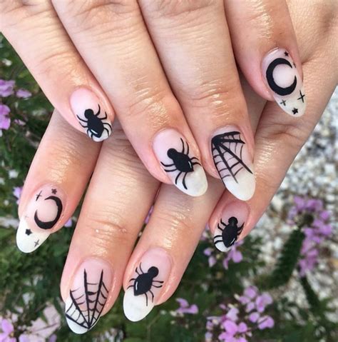 Halloween Nail Art