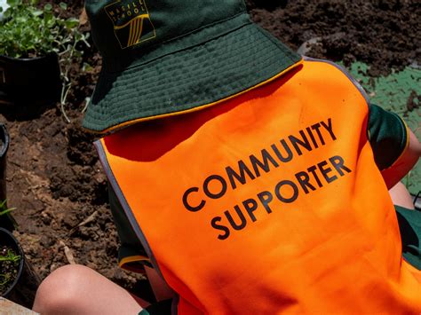 Town planners explain the Newport Road redevelopment project details 20