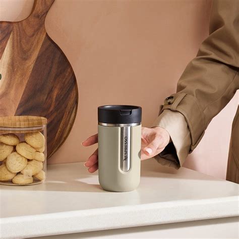 Coffee Travel Mugs & Thermal Flasks | Nespresso IE