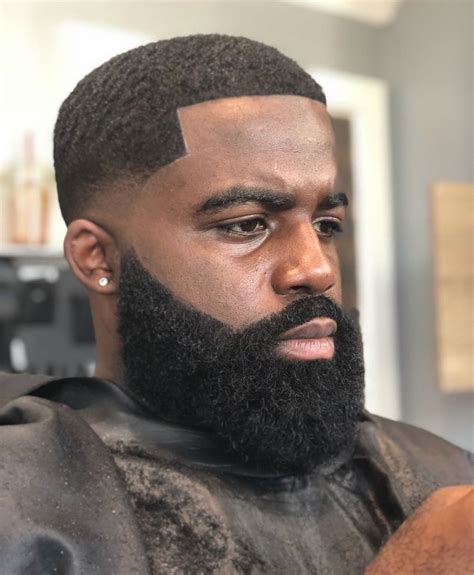 A black man hair style fade can look totally different on you 2