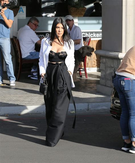 Kourtney Kardashian Sexy - The Fappening Leaked Photos