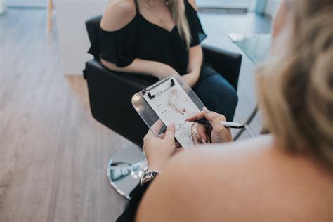 Hidden meche techniques produce stunning results for hair stylists 10