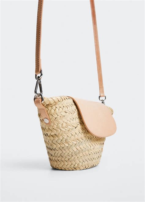 sac raphia  rabat en cuir nude mango beige leather straw bag