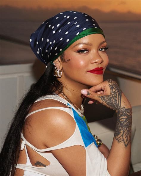 rihanna  instagram