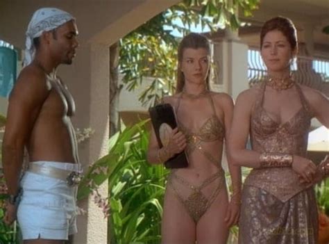 Exit to Eden (1994)