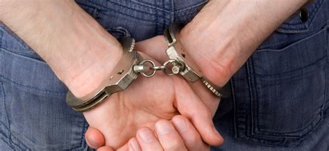 how to make a civilian arrest