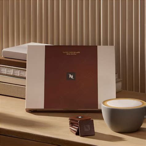 شکلات تلخ نسپرسو با %70 کاکائو (40 تکه) | Nespresso dark chocolate ...