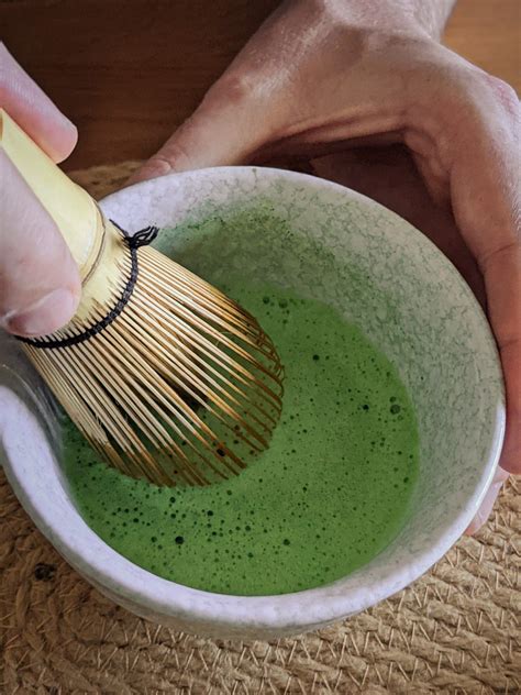 How To Whisk The Perfect Cup Of Matcha Mushroom Tea - RYZE Superfoods