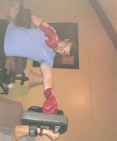 throw  proper punch instructables