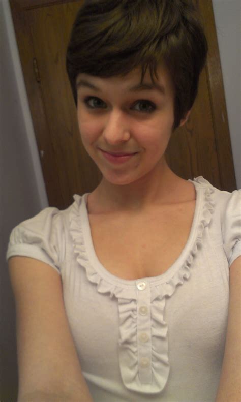 Men of Reddit, what do you think of women with very short hair? : r/AskMen