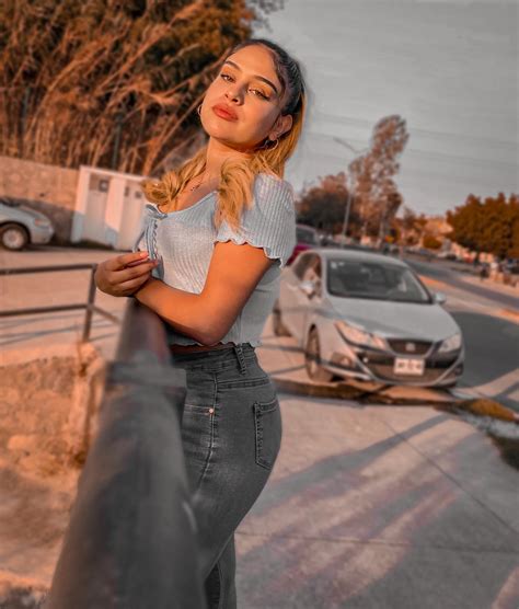 Monserrat Gutierrez (@monse_gut) • Instagram photos and videos