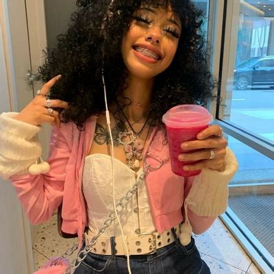 atpixiestars profile  castle