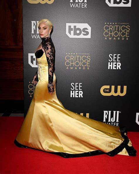 Lady Gaga Flaunts Her Big Tits At The Critics Choice Awards (7 Photos
