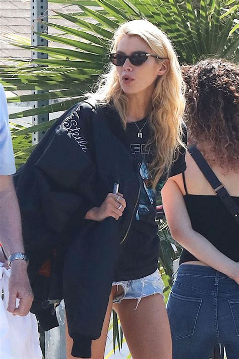 STELLA MAXWELL in Denim Cutoff Out in Venice Beach 08/23/2019 – HawtCelebs