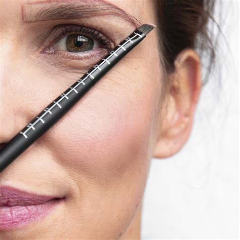 Expert legt uit: wat zijn peptiden en werkt het echt zo goed als botox?