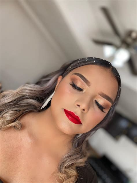 Makeup by Mireya Pardo added a... - Makeup by Mireya Pardo