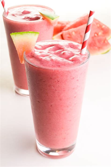 Watermelon Banana Smoothie - Namely Marly