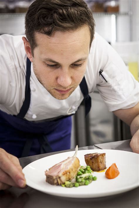 Chefs argue over the best way to serve granadilla 6