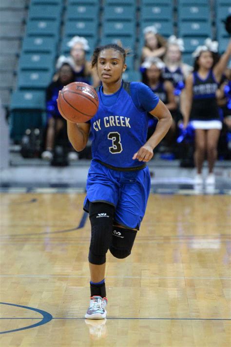 Texas picks up commitment from Cypress Creek star Rori Harmon