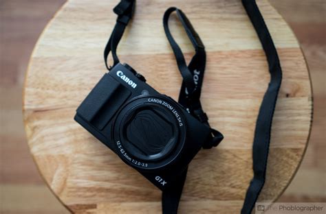 gold  older digital canon cameras   rock