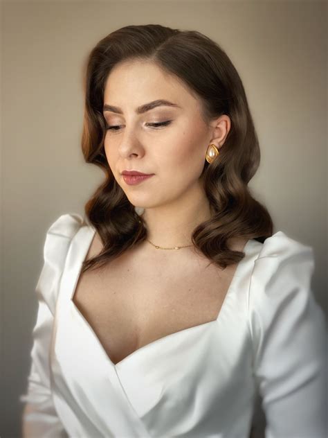 Timeless Hollywood Waves | Wedding hairstyles medium length, Hollywood