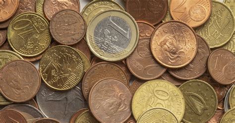 pile   types  coins photo penny image  unsplash