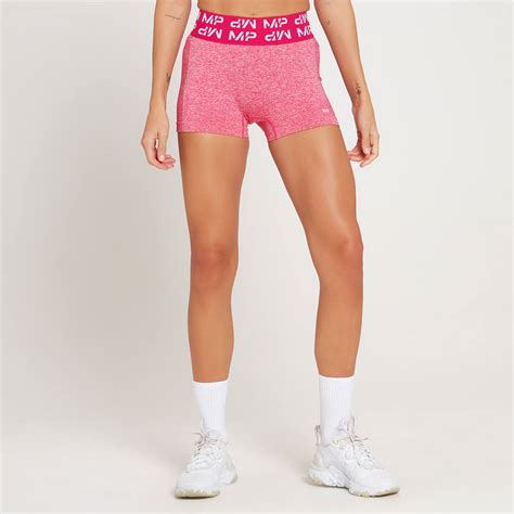 MP Curve Women's Booty Shorts - Magenta | MYPROTEIN™