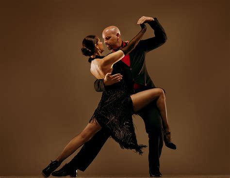 Il tango, storia e passione di Buenos Aires, è la musica porteña per ...