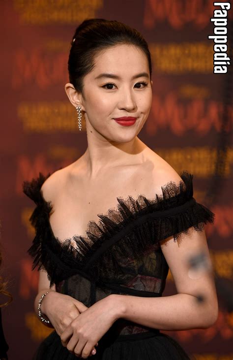 Liu Yifei Nude Leaks - Photo #1321793 - Fapopedia