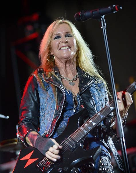 Halestorm packs the Shrine, with legendary Lita Ford and Dorothy