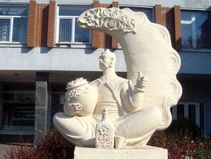 Памятники варенику, пельменю и галушке