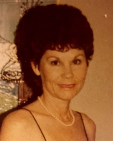 Dorothy Robertson Obituary - Sarasota, FL