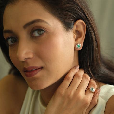 Carmen Gold Diamond and Emerald Ear Studs – Moi Fine Jewelry